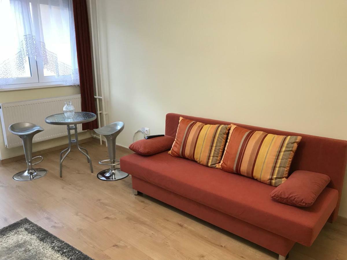 Ella Apartman Дебрецен Экстерьер фото
